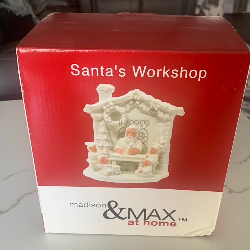 Madison Santa's Workshop Holiday Decor - White